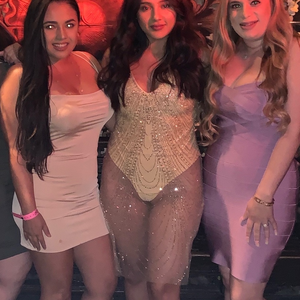 Gold digger dress!